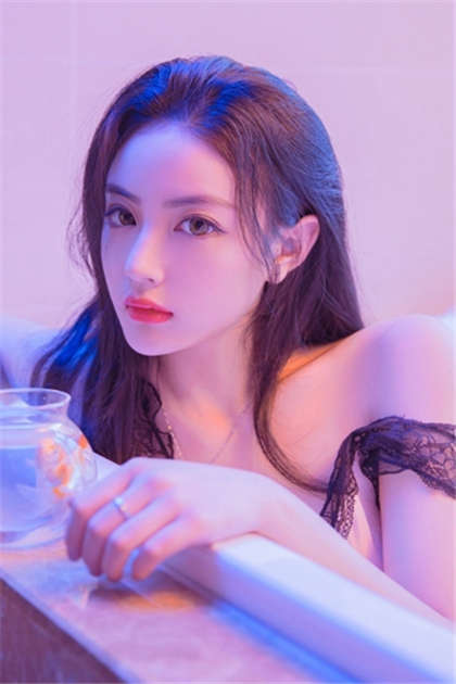 全文是肉的-上小姨你水真多_两性关系