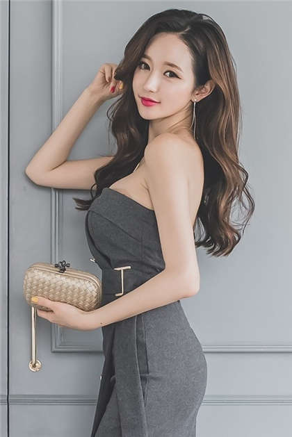 快点里污污的小说-黄文水多肉多文章_两性关系