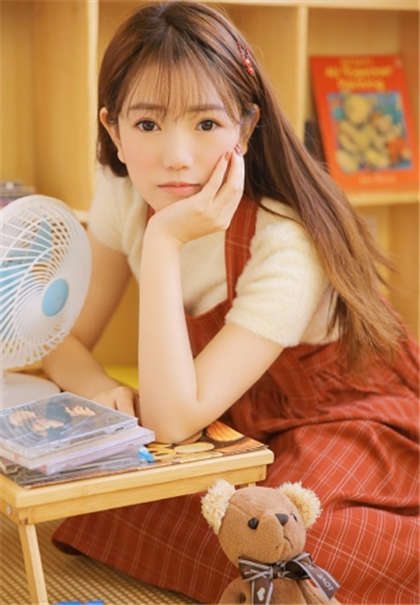 快点里污污的小说-黄文水多肉多文章_两性关系