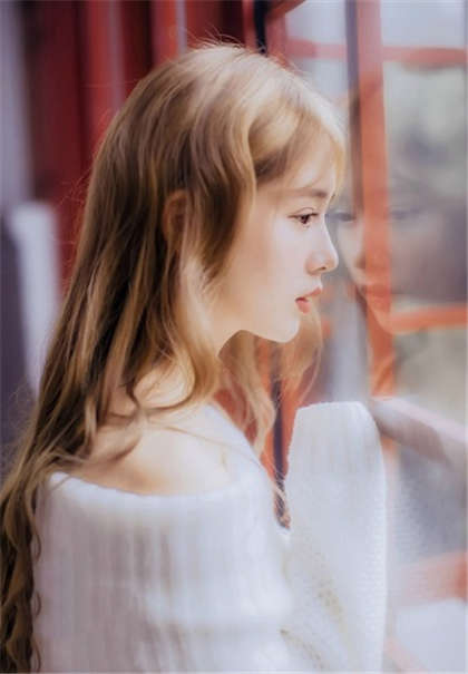 嗯啊太满了啊-在学校课上做污污的事口述_两性关系