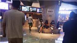 八部门：目标2025年力争实现全年汽车销量3230万辆左右 同比增长约3%