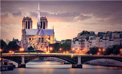 黄金消费现“冰火两重天”：金条金币需求激增25%，首饰消费暴跌超三成