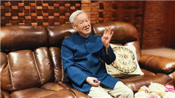 美元走强压制金价！美联储“变脸”杀机尽显？