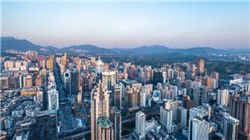 福耀玻璃股价创历史新高 今年多次获瑞银、高盛力挺