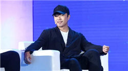 宇树科技三登总台春晚 ，上游新闻揭秘《武BOT》背后的“赛博真功夫”