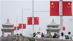 新能源车迎消费高峰，有门店订单涨了近六成！购置税明年1月1日起将从全免调为减半